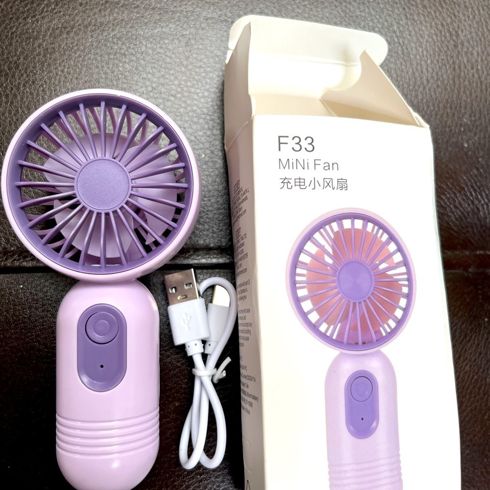 Small hand help mini fan.